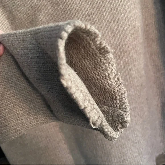 YVES SAINT LAURENT Rive Gauche Knitted Turtleneck Sweater - Picture 16 of 16